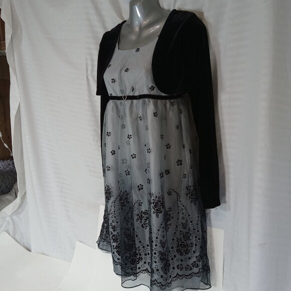 MARC & MADDIE Size 16 Black Fully-Lined Floral Accents Long Sleeve Dress Lace - Picture 8 of 16